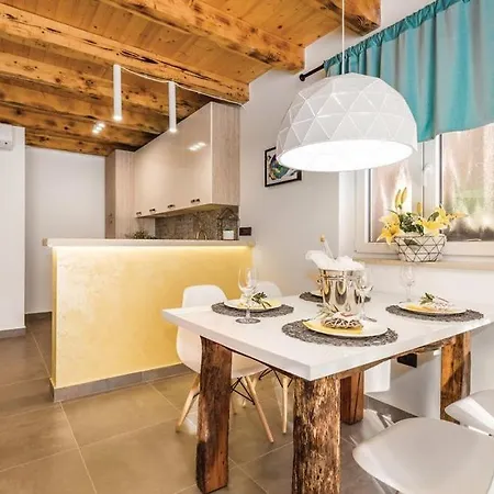 Villa Zora With Hot Tub, Moscenicka Draga - Obrs Kraj (Istria)
