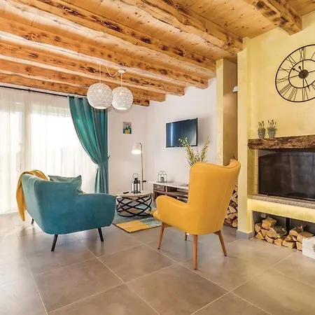 Zora With Hot Tub, Moscenicka Draga - Obrs Villa *