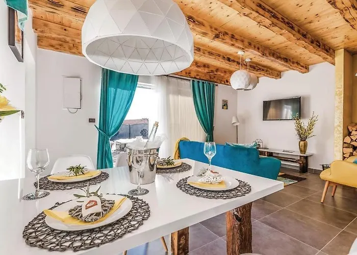 Villa Zora With Hot Tub, Moscenicka Draga - Obrs Kraj (Istria)
